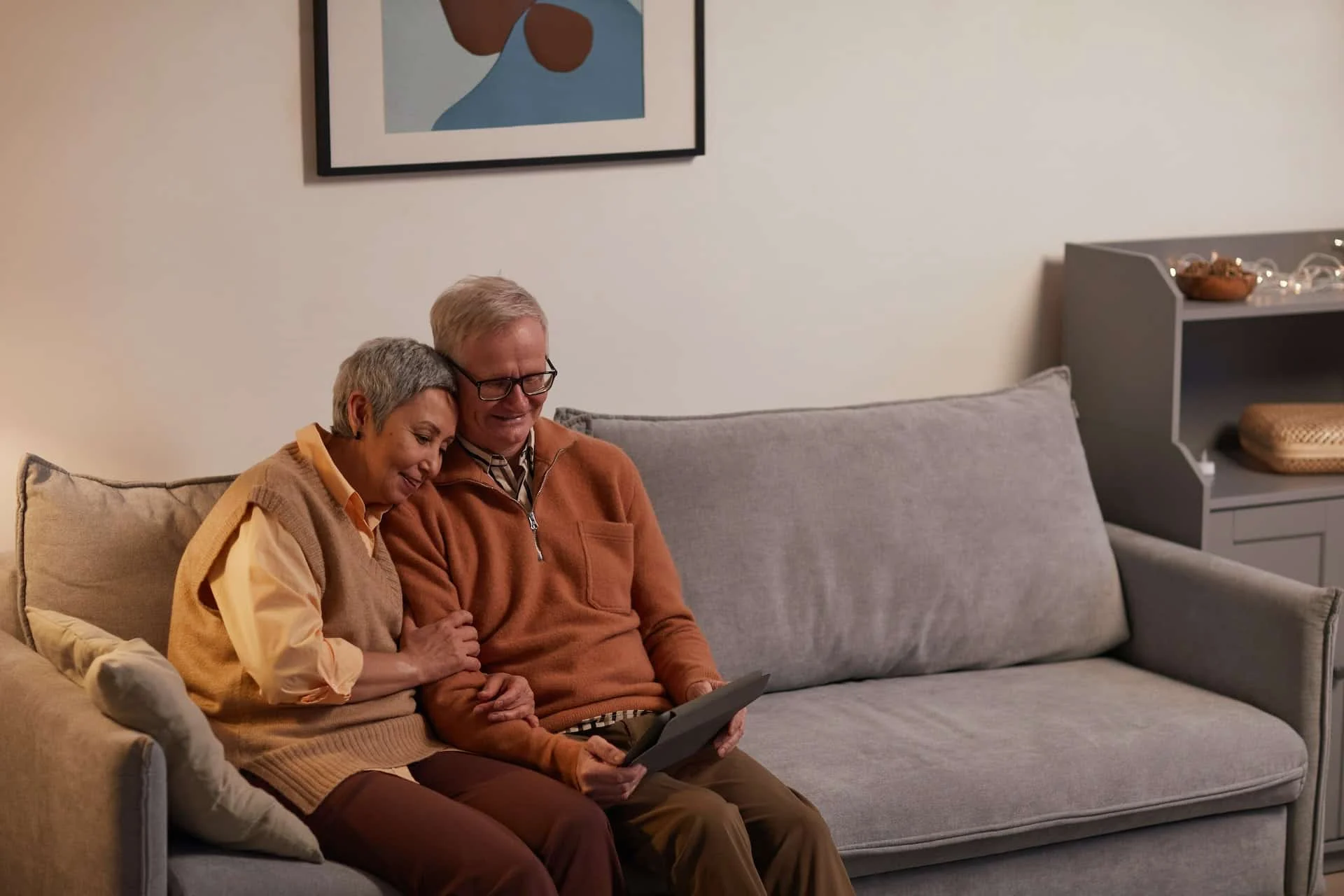 How to Include Long-Distance Aging Loved Ones in Holiday Celebrations
