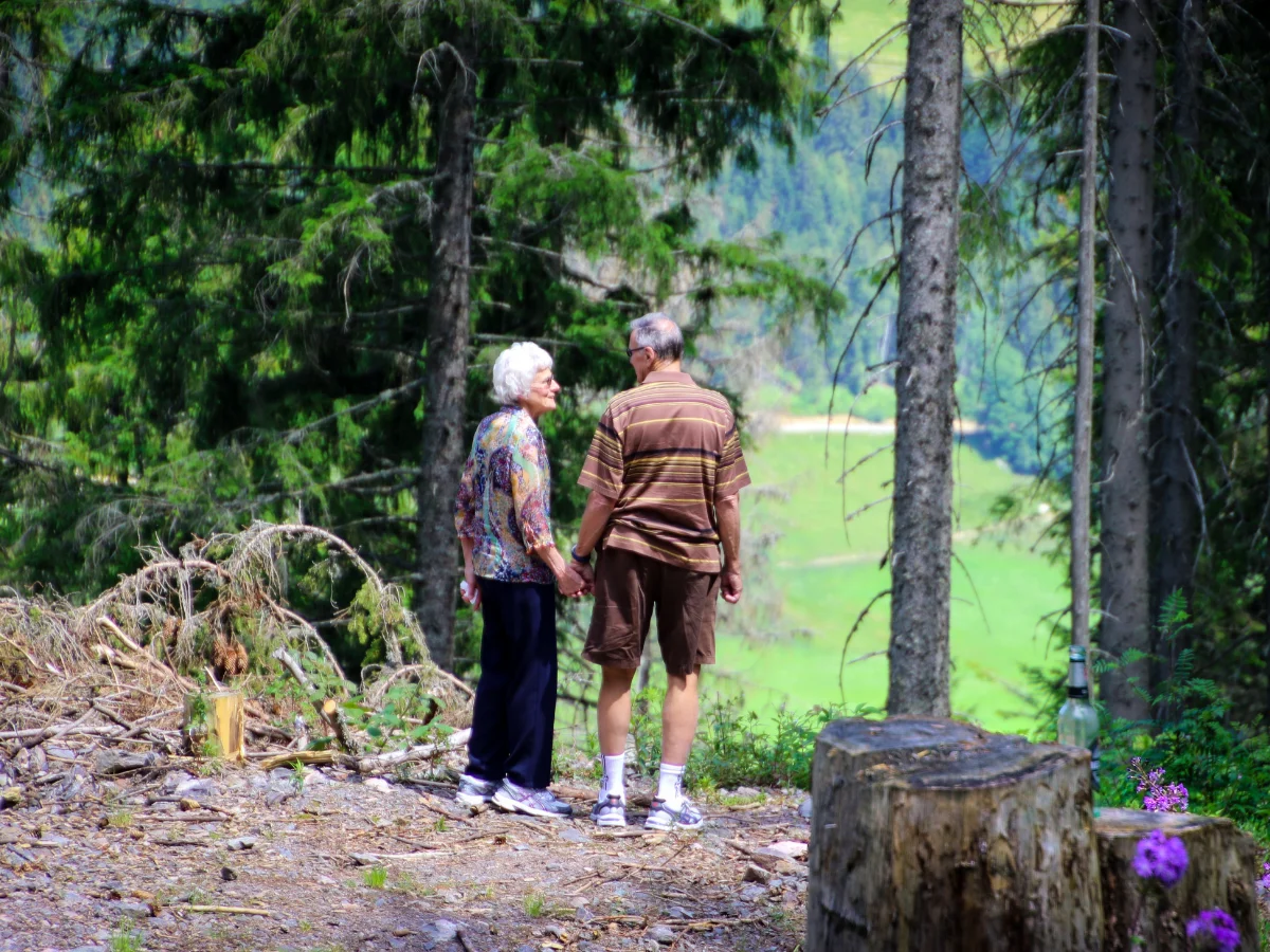4 Fun Ideas for Keeping Seniors Active on Go For a Ride Day