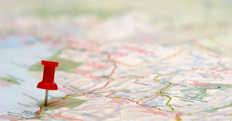 Finding a Memory Cafe Near You: Resources and Tips