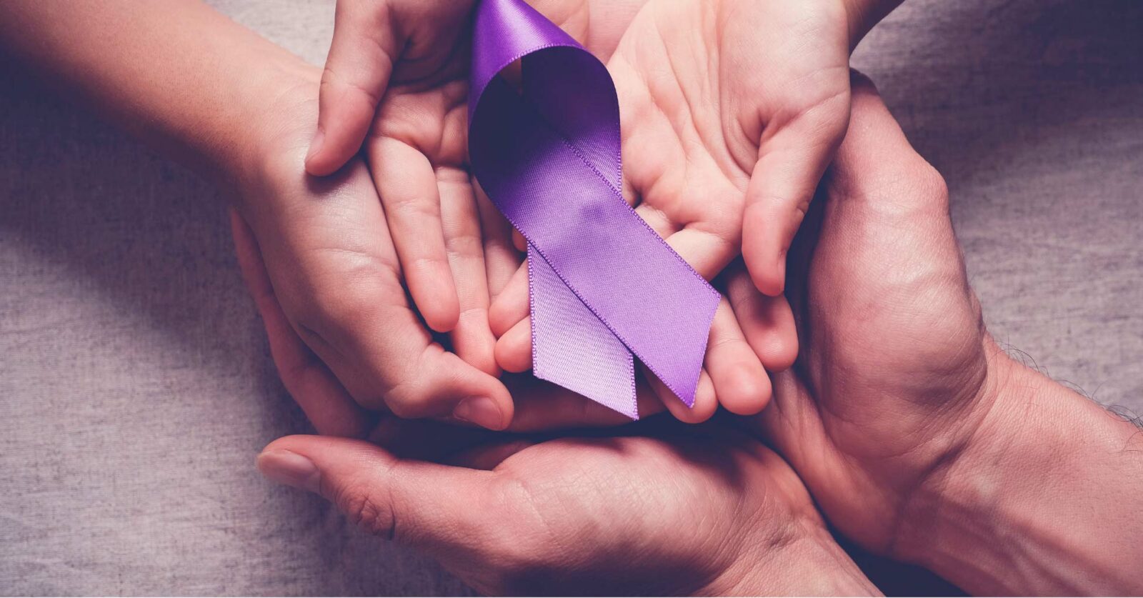 5 Ways to Support Alzheimer's Disease Awareness Month